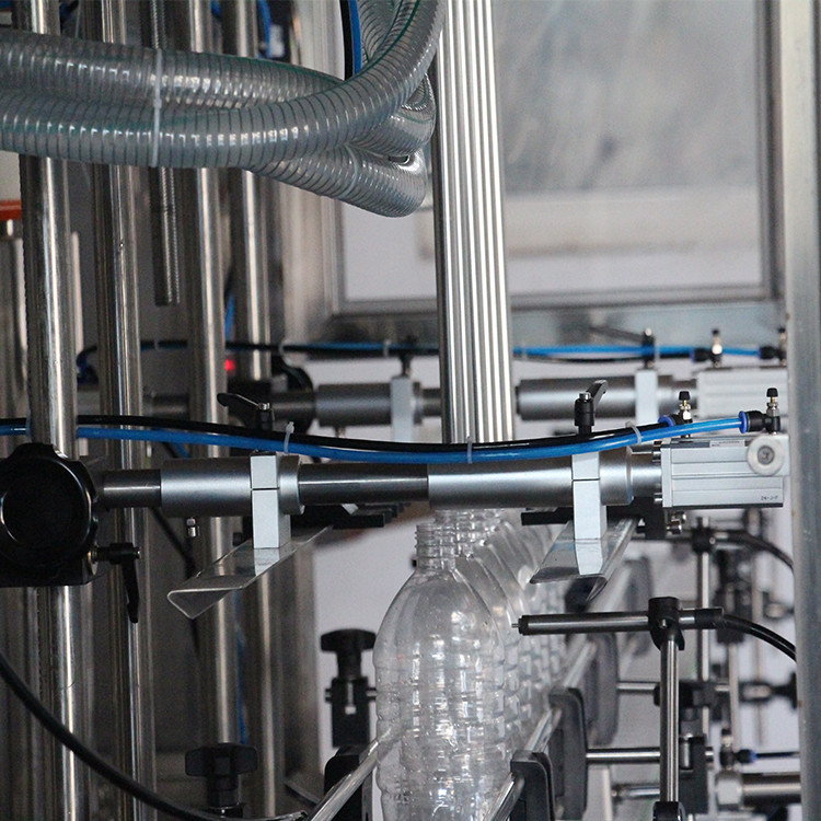 разливочная машина 