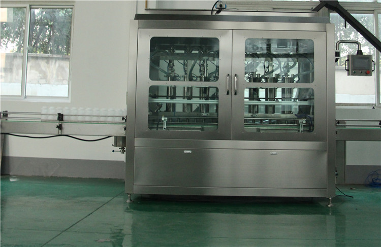 машина для наполнения кетчупа