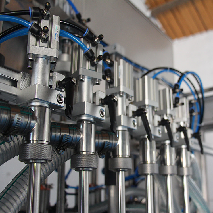 машина для розлива оливкового масла